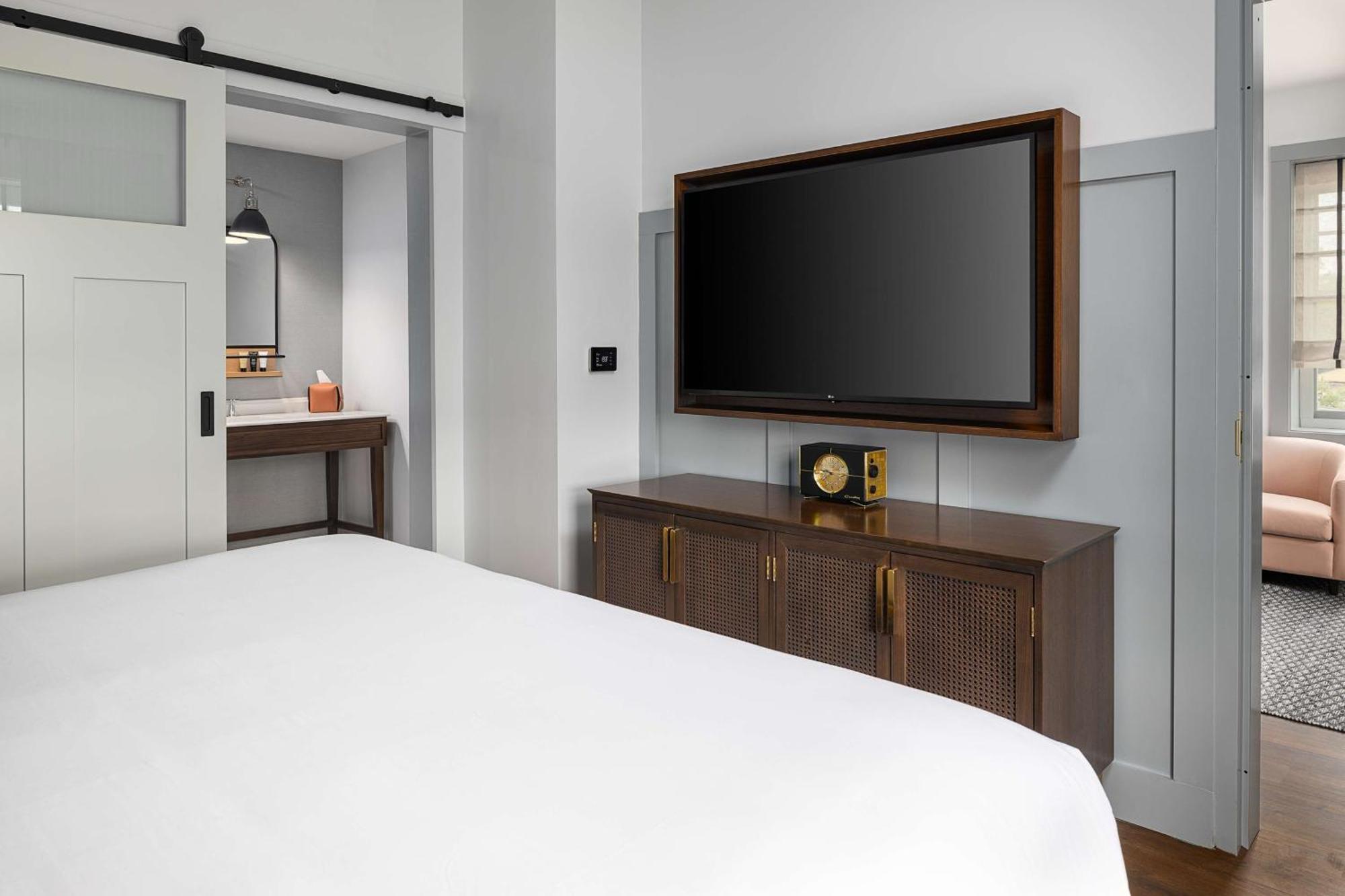 Wylie Hotel Atlanta, Tapestry Collection By Hilton Экстерьер фото