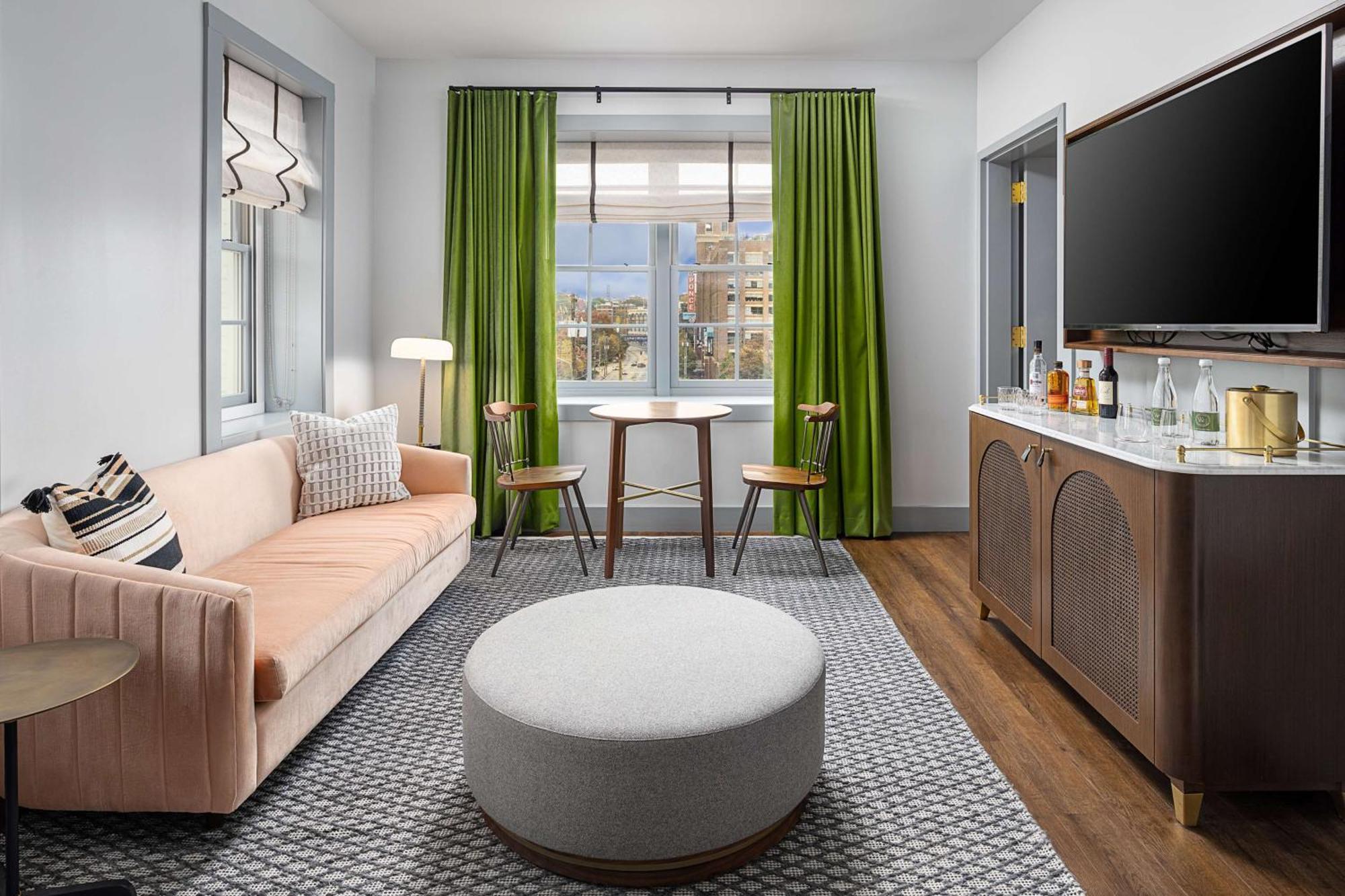 Wylie Hotel Atlanta, Tapestry Collection By Hilton Экстерьер фото